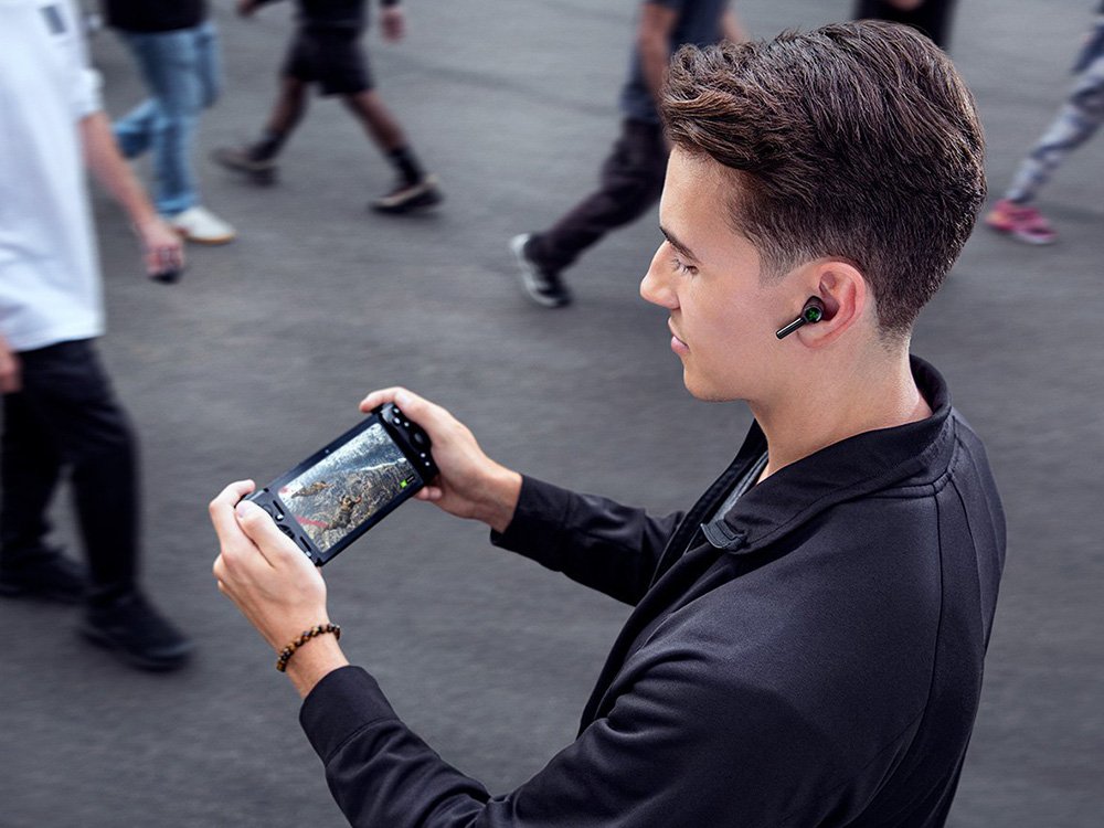 Razer Hammerhead HyperSpeed Wireless Gaming Earbuds Xbox Licensed