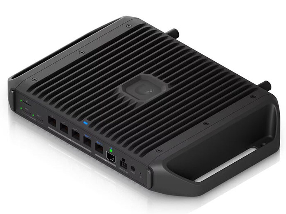 Ubiquiti UniFi Cloud Gateway Industrial
